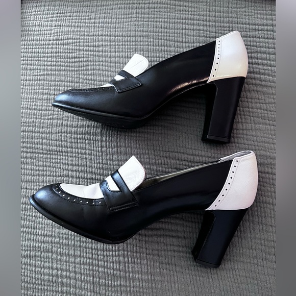 Retro Chunky Heel Penny Loafer in Black & White by Rush Hour, Size 8 - Picture 7 of 13